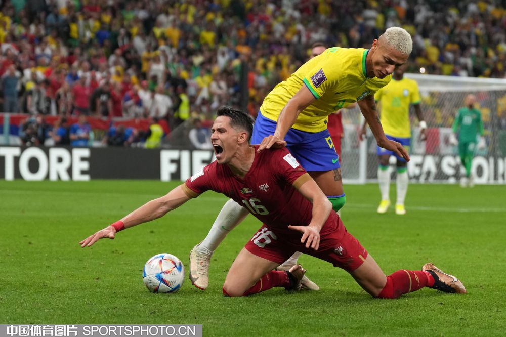 科瓦奇在背 科瓦奇在背